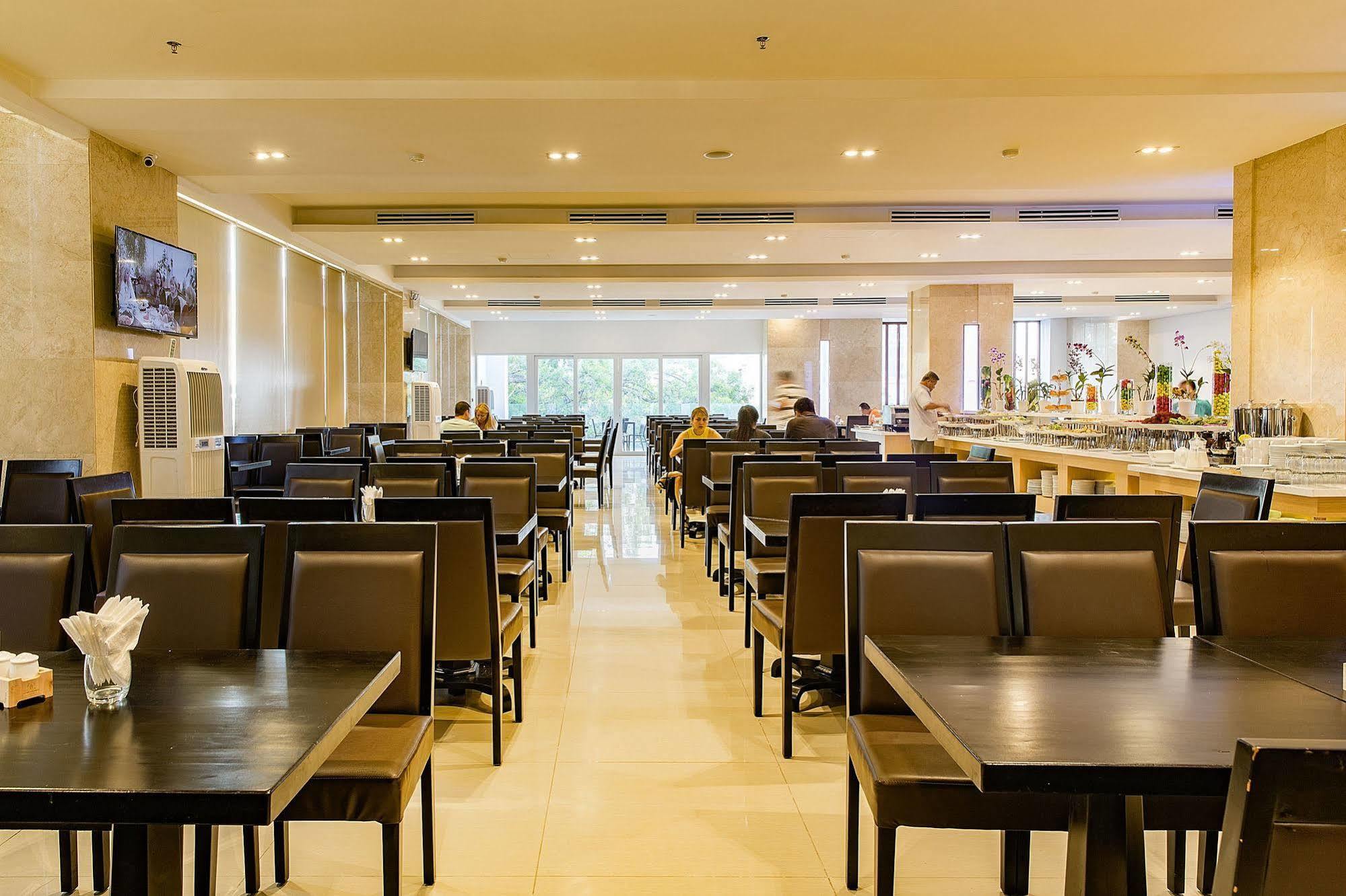 Dendro Gold Hotel Nha Trang Exterior foto